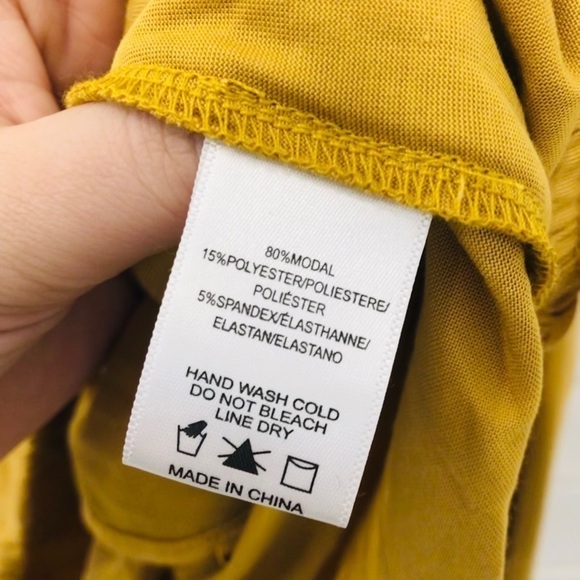 ANTHROPOLOGIE Krasner Ruffled Top - Picture 5 of 5